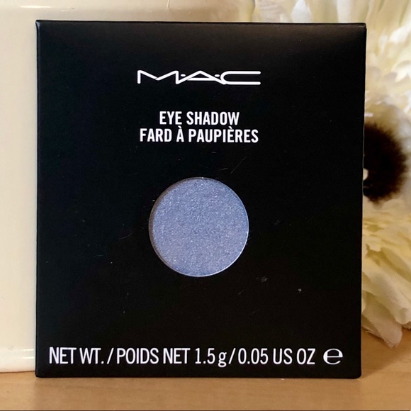 MAC Eyeshadow Refill * Chill Blue - Picture 1 of 2